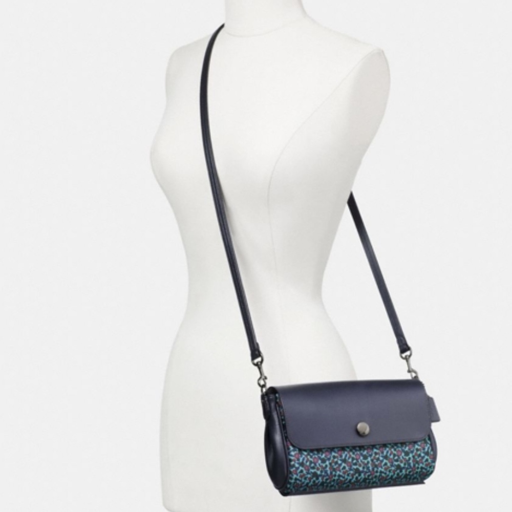 NWT COACH REVERSIBLE CROSSBODY RANCH FLORAL PRINT